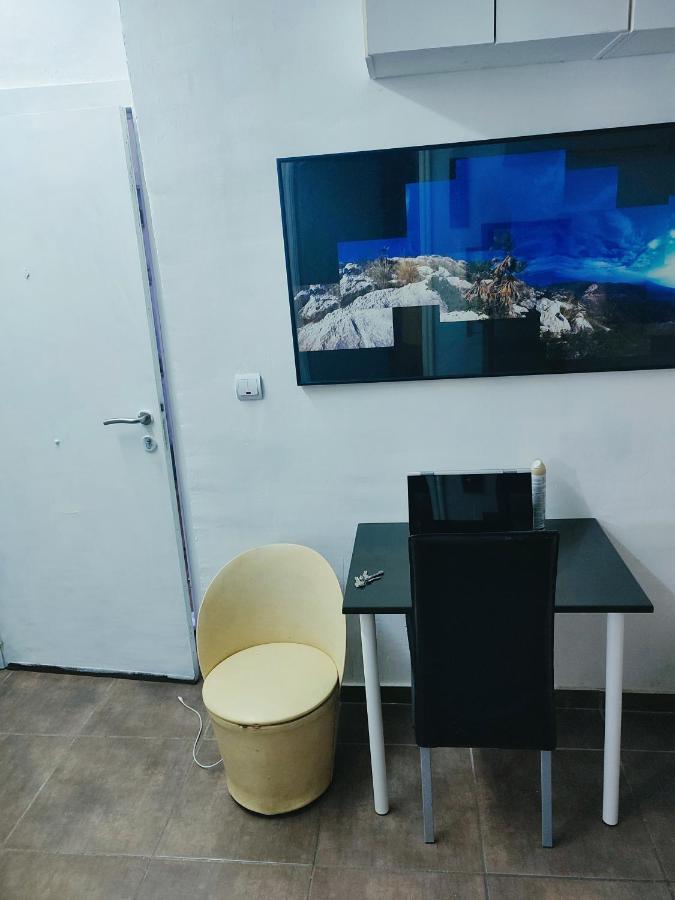 Апартаменты Nice Flat Within Walking Range To The Beach Барселона Экстерьер фото