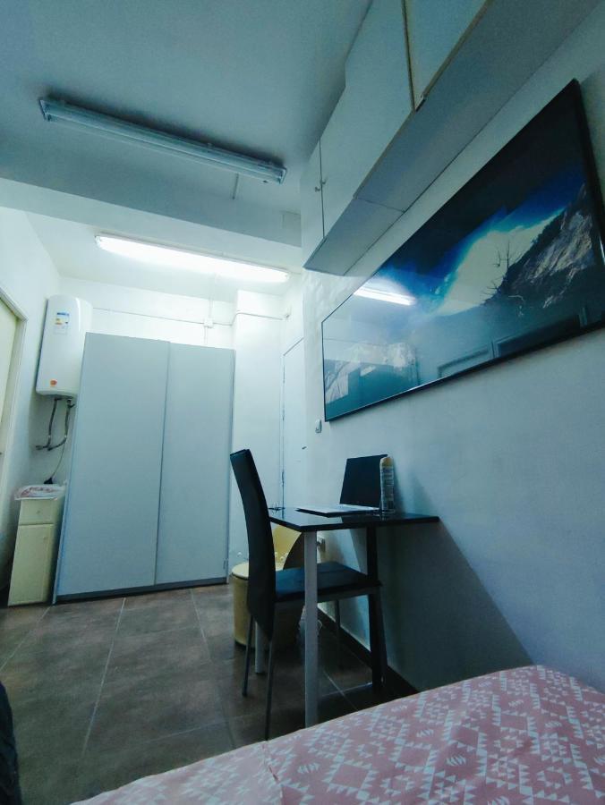 Апартаменты Nice Flat Within Walking Range To The Beach Барселона Экстерьер фото