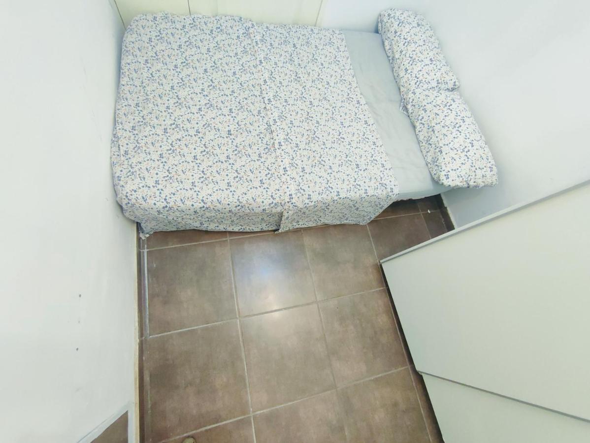Апартаменты Nice Flat Within Walking Range To The Beach Барселона Экстерьер фото